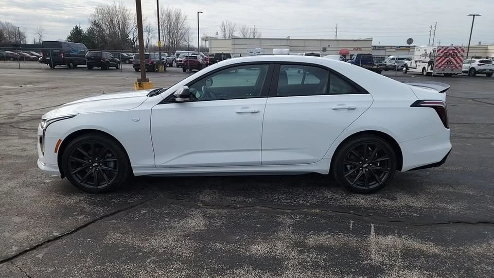 2023 Cadillac CT4 - Image 4 of 20