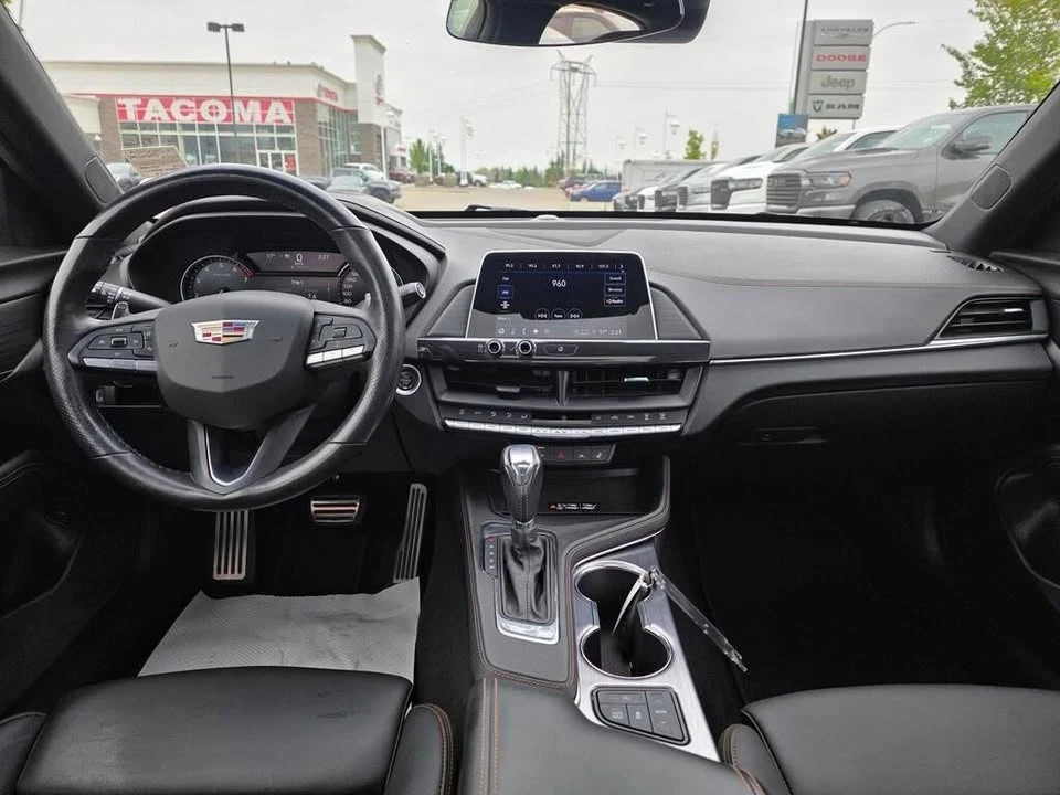 2023 Cadillac CT4 - Image 10 of 11
