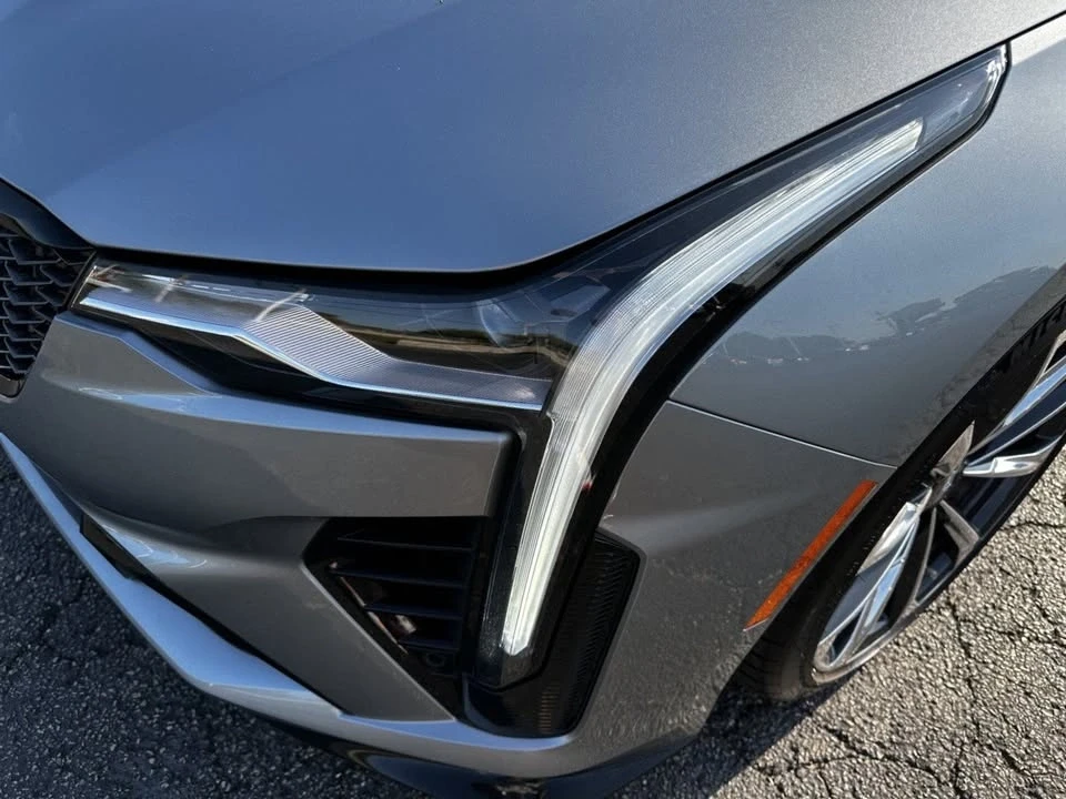 2023 Cadillac CT4-V - Image 16 of 20