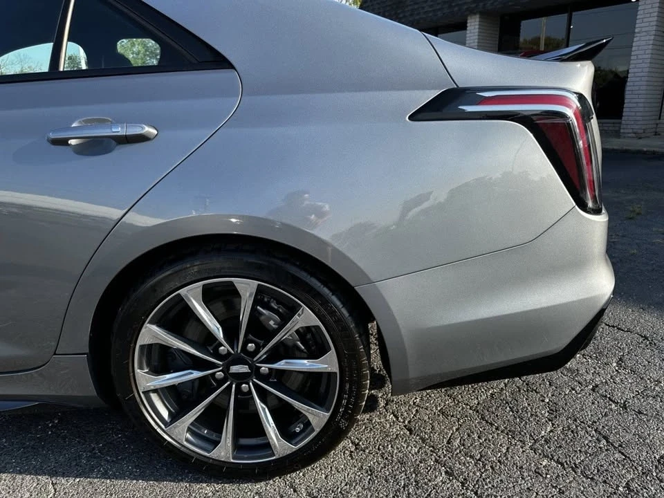 2023 Cadillac CT4-V - Image 18 of 20