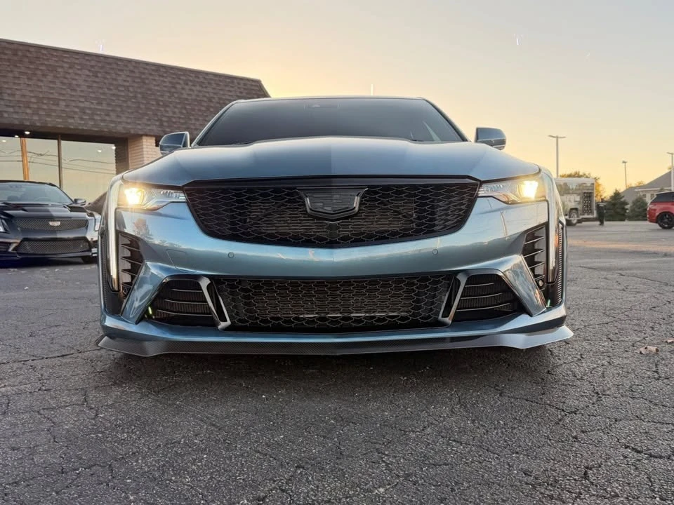 2023 Cadillac CT4-V - Image 10 of 20