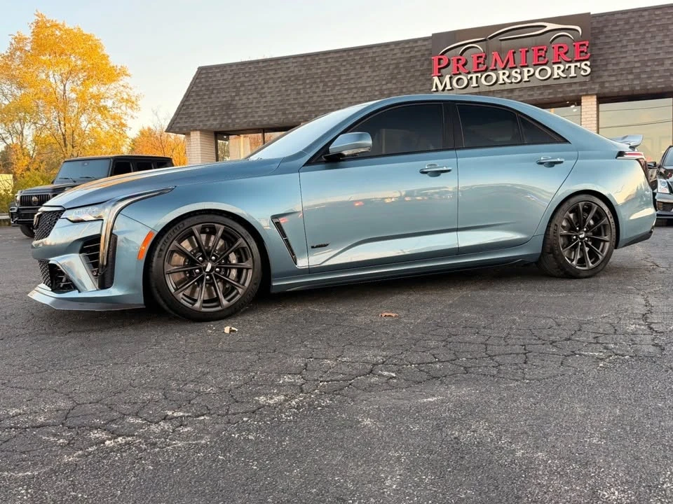 2023 Cadillac CT4-V - Image 2 of 20
