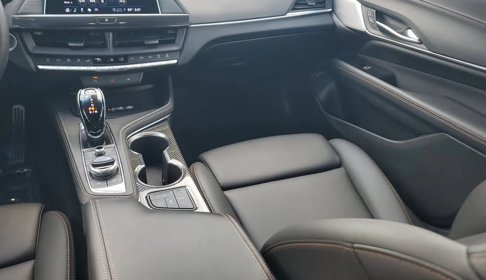2023 Cadillac CT4-V - Image 16 of 19
