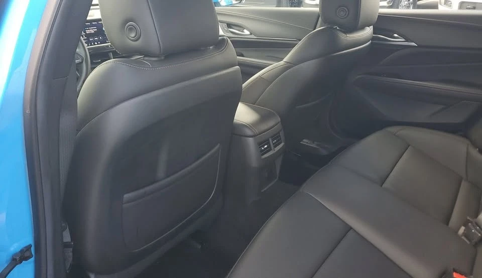2023 Cadillac CT4-V - Image 14 of 19