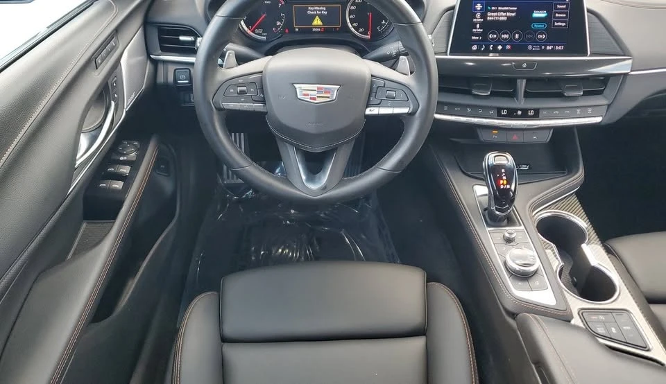 2023 Cadillac CT4-V - Image 18 of 19