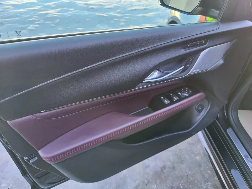 2023 Cadillac CT4-V - Image 6 of 18