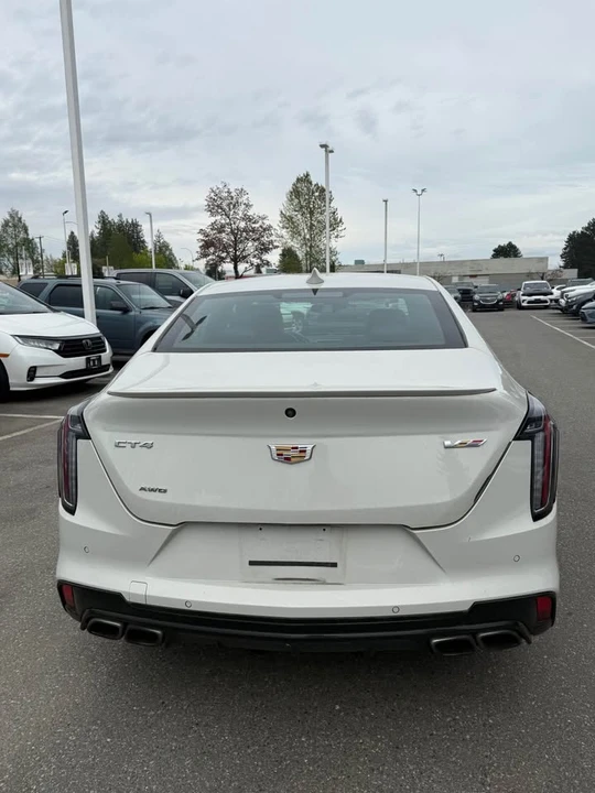 2023 Cadillac CT4-V - Image 9 of 18