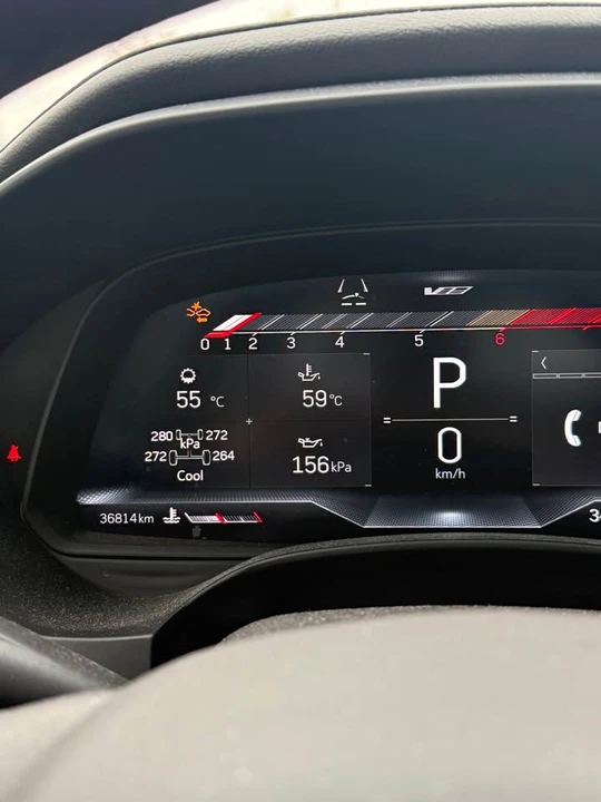 2023 Cadillac CT4-V - Image 16 of 18