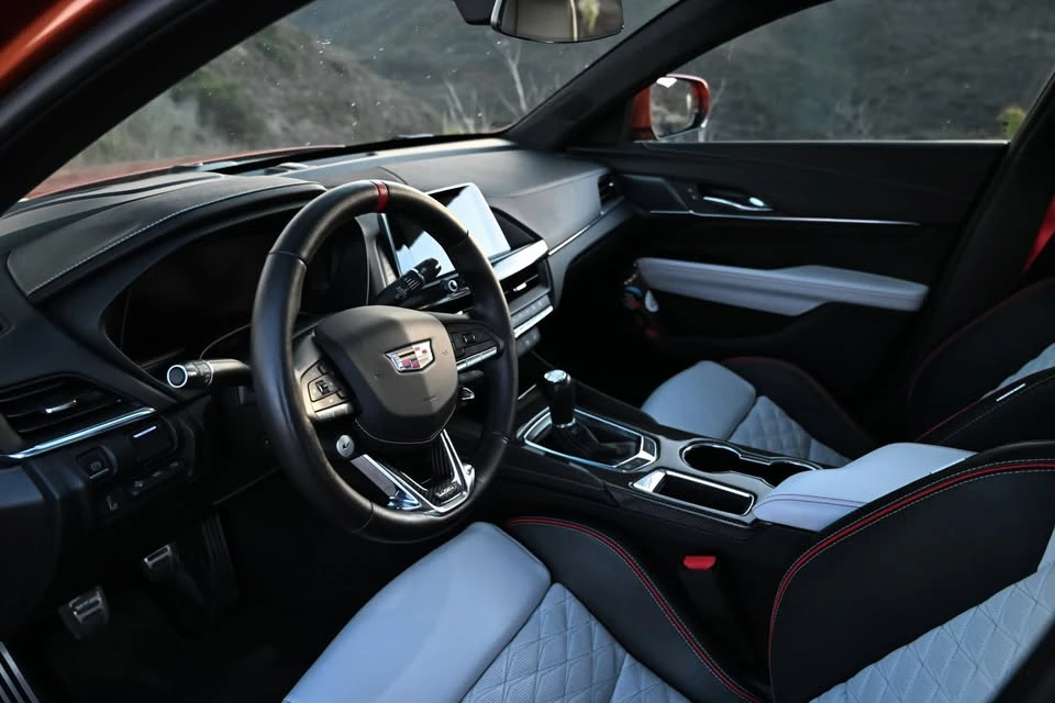 2023 Cadillac CT4-V Blackwing - Image 7 of 14