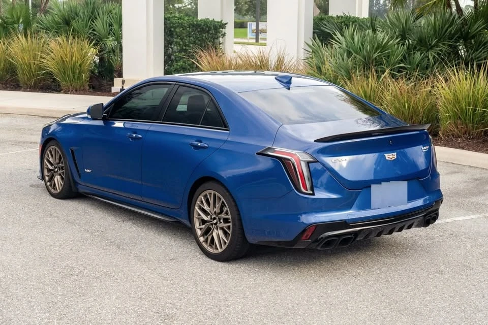 2023 Cadillac CT4-V Blackwing - Image 2 of 18