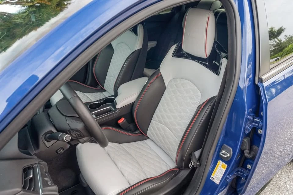 2023 Cadillac CT4-V Blackwing - Image 15 of 18