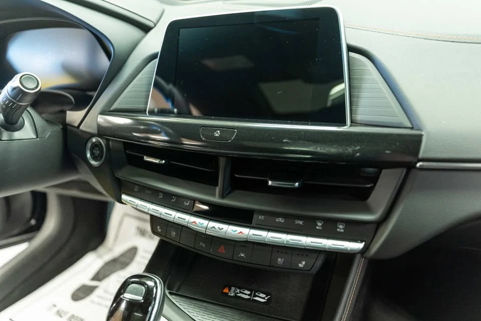 2023 Cadillac CT4-V - Image 13 of 15