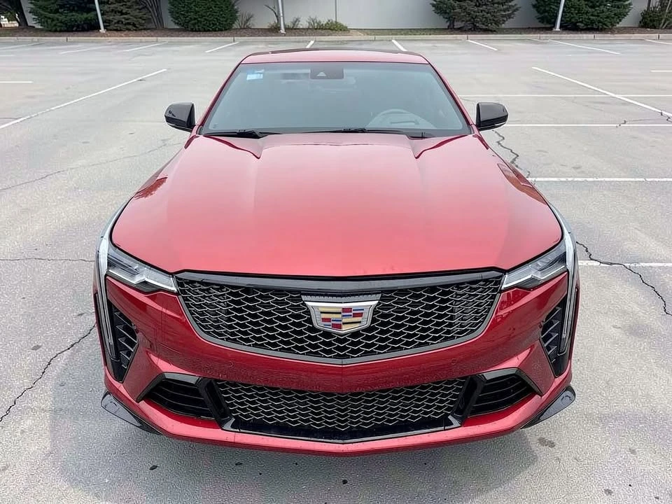 2023 Cadillac CT4-V - Image 2 of 8