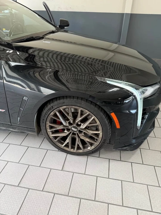 2023 Cadillac CT4-V Blackwing - Image 5 of 8