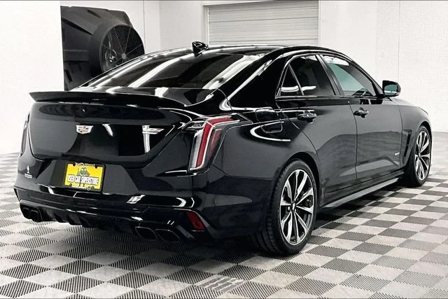 2023 Cadillac CT4-V - Image 2 of 13