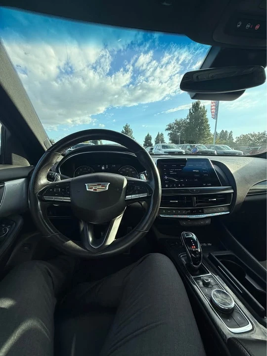 2023 Cadillac CT5 - Image 9 of 9