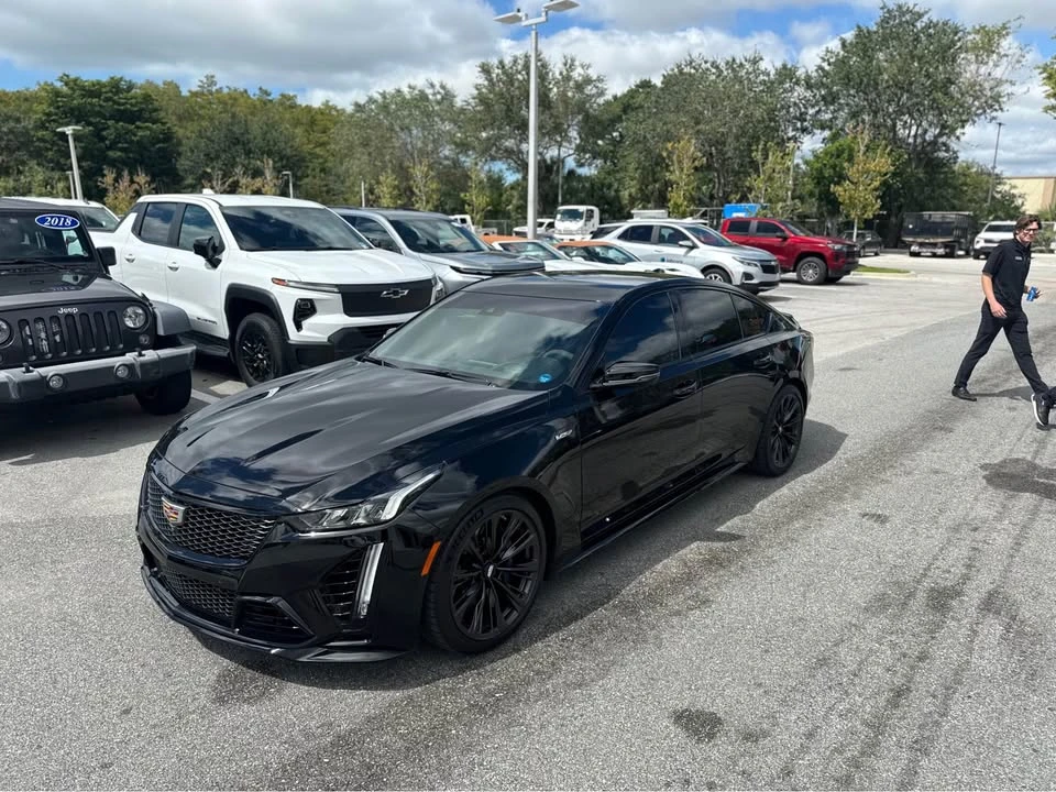 2023 Cadillac CT5 - Image 6 of 10