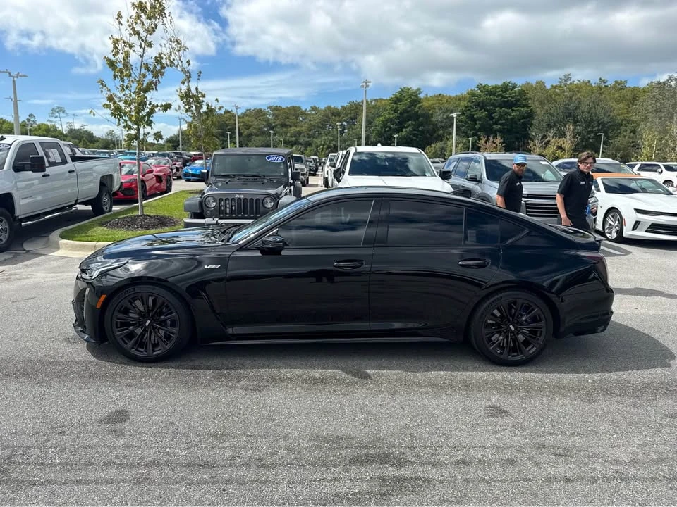 2023 Cadillac CT5 - Image 4 of 10