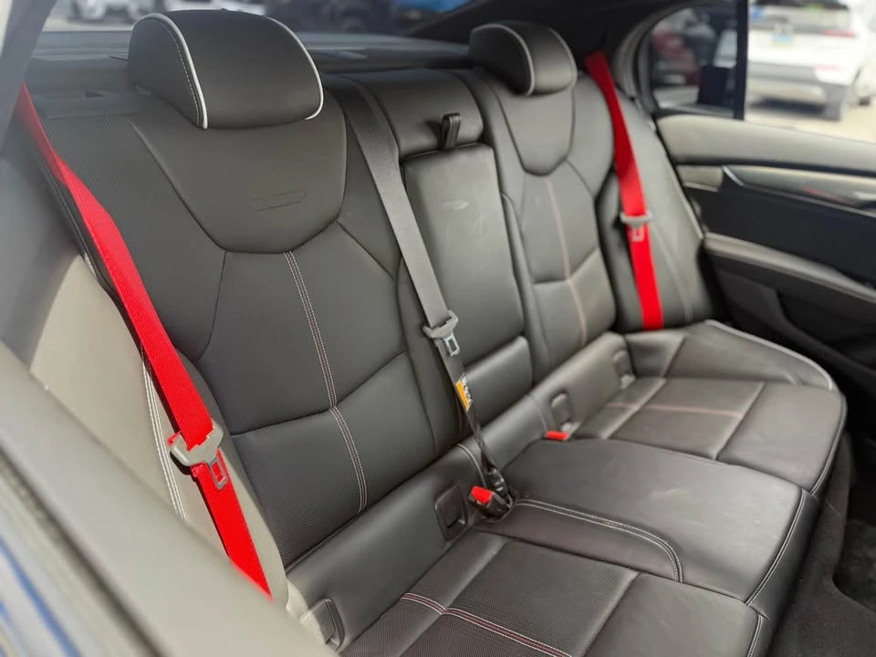 2023 Cadillac CT5 - Image 7 of 10