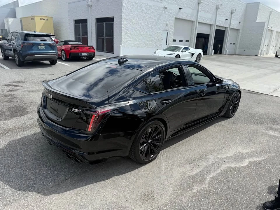 2023 Cadillac CT5 - Image 3 of 10