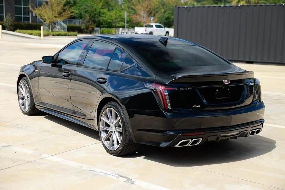 2023 Cadillac CT5 - Image 10 of 19