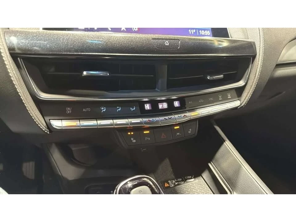 2023 Cadillac CT5 - Image 18 of 19