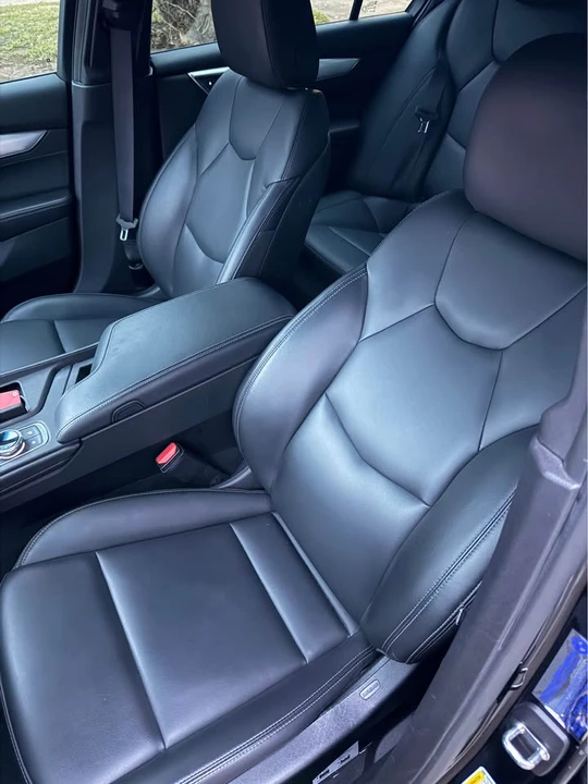2023 Cadillac CT5 - Image 8 of 10