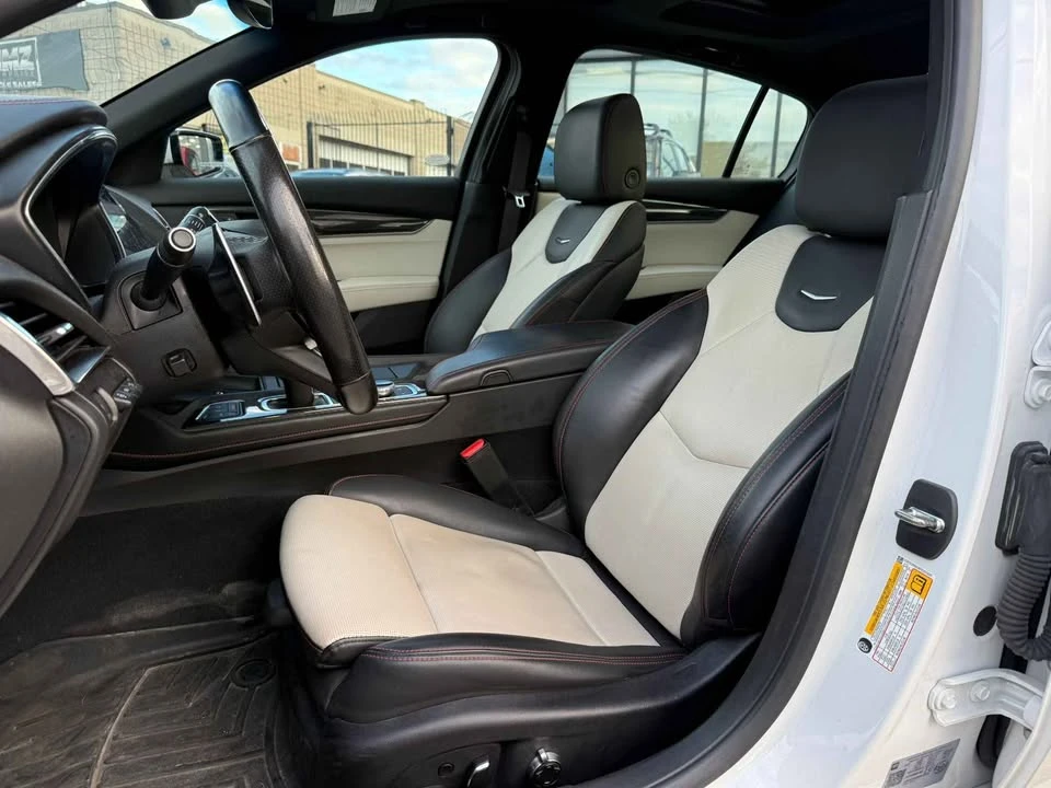 2023 Cadillac CT5 - Image 13 of 18