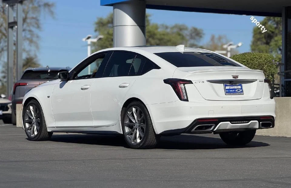 2023 Cadillac CT5 - Image 5 of 8