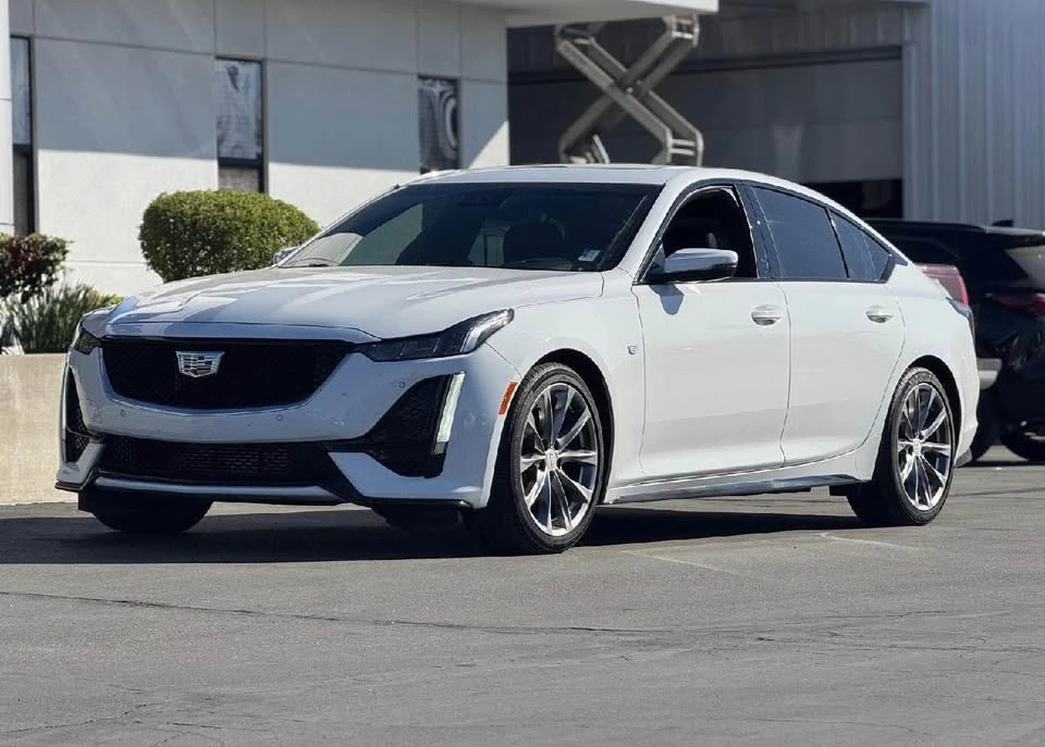 2023 Cadillac CT5 - Image 2 of 8