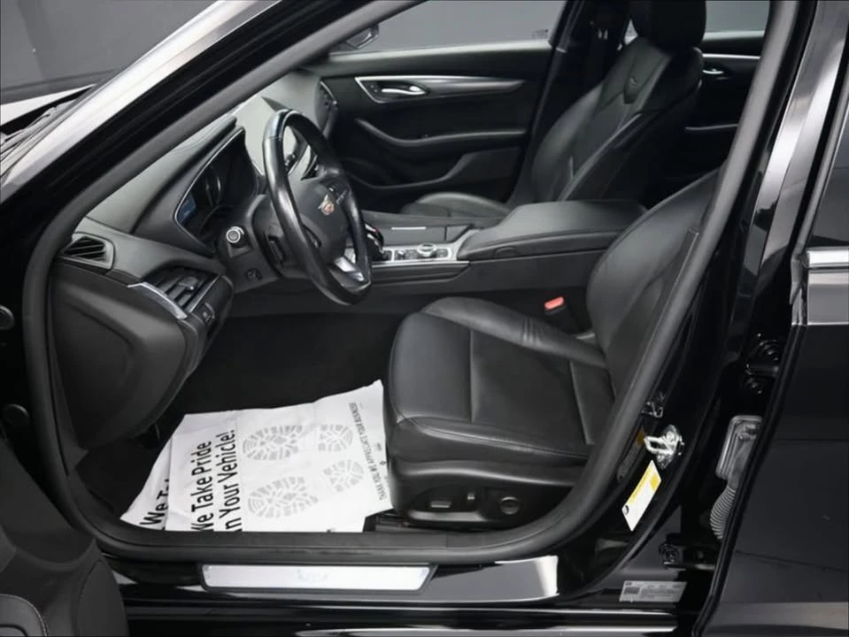 2023 Cadillac CT5 - Image 16 of 18