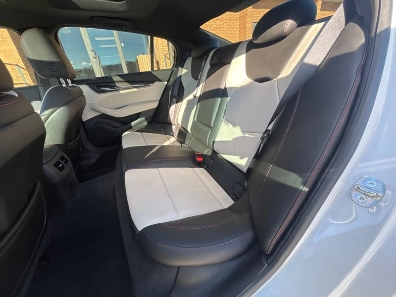 2023 Cadillac CT5 - Image 11 of 20