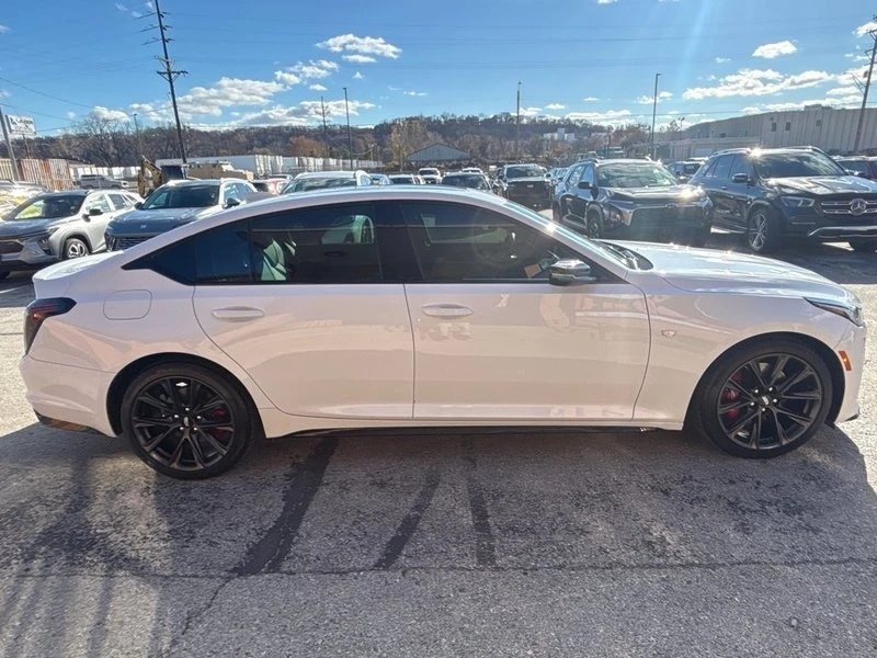 2023 Cadillac CT5 - Image 4 of 20