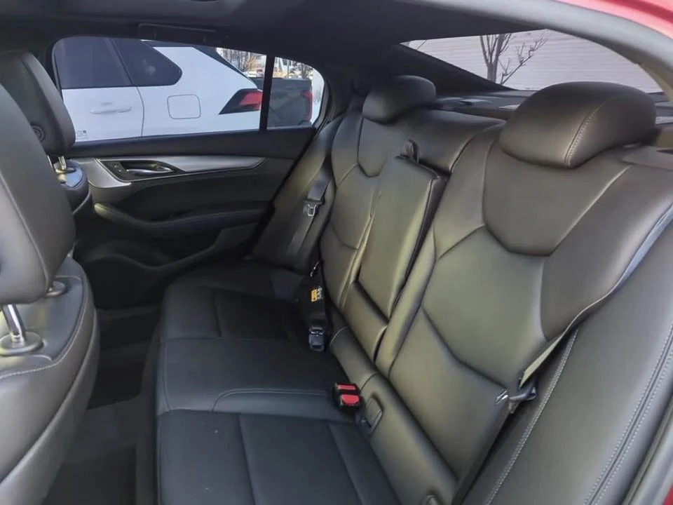 2023 Cadillac CT5 - Image 15 of 17