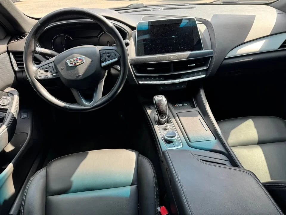 2023 Cadillac CT5 - Image 5 of 10
