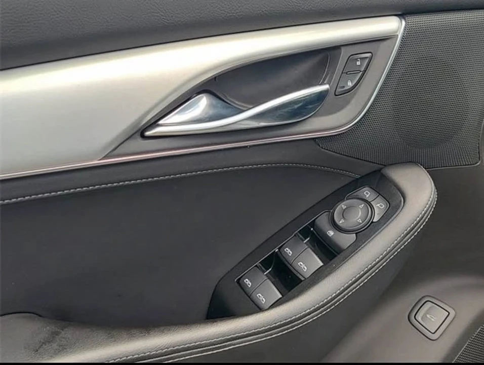 2023 Cadillac CT5 - Image 3 of 5