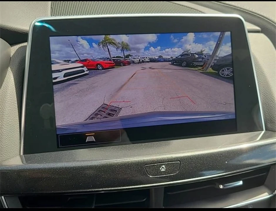 2023 Cadillac CT5 - Image 4 of 5