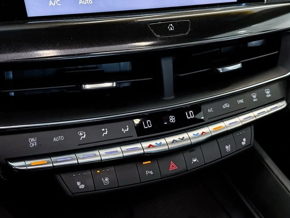 2023 Cadillac CT5 - Image 18 of 19