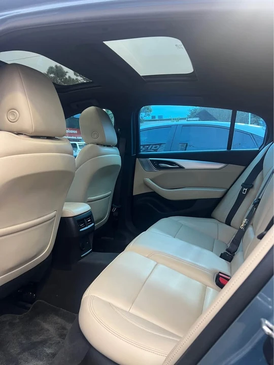 2023 Cadillac CT5 - Image 7 of 10
