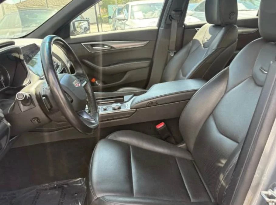 2023 Cadillac CT5 - Image 10 of 18