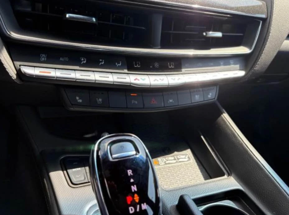 2023 Cadillac CT5 - Image 15 of 18