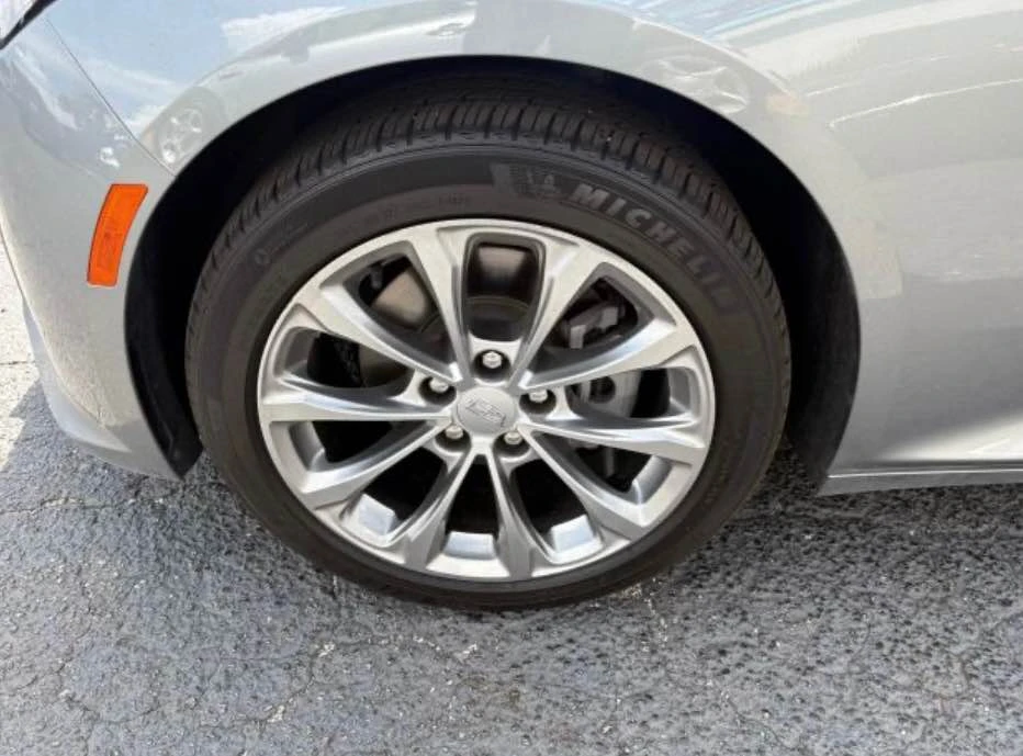2023 Cadillac CT5 - Image 2 of 18