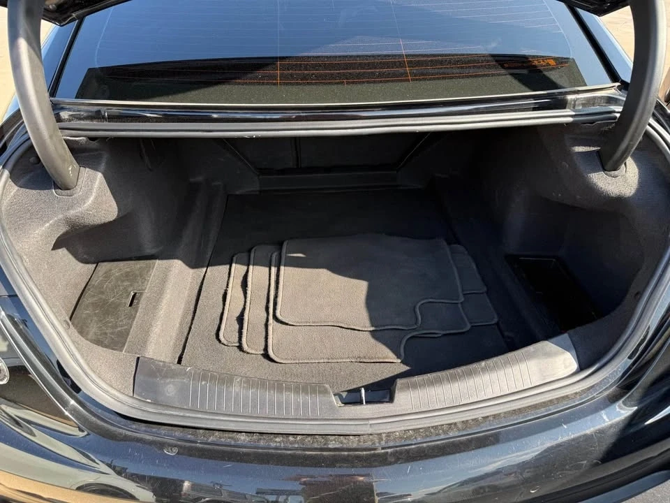 2023 Cadillac CT5 - Image 8 of 9