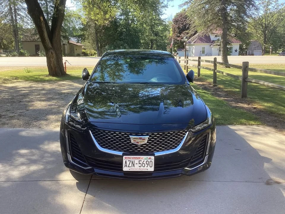 2023 Cadillac CT5 - Image 2 of 5