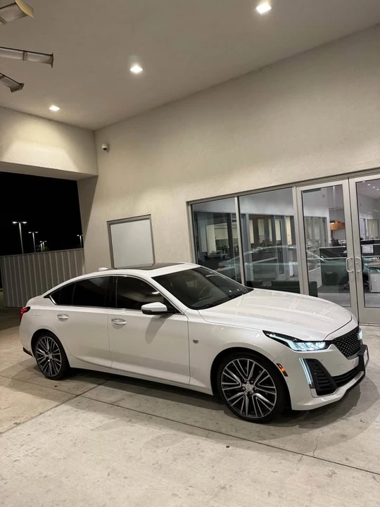 2023 Cadillac CT5 - Image 3 of 9