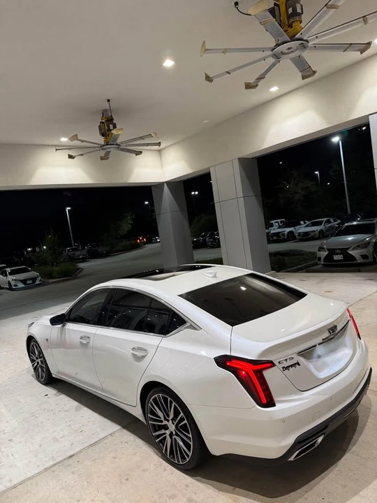 2023 Cadillac CT5 - Image 7 of 9
