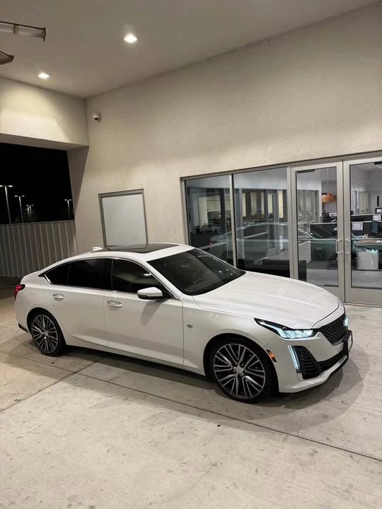 2023 Cadillac CT5 - Image 4 of 9