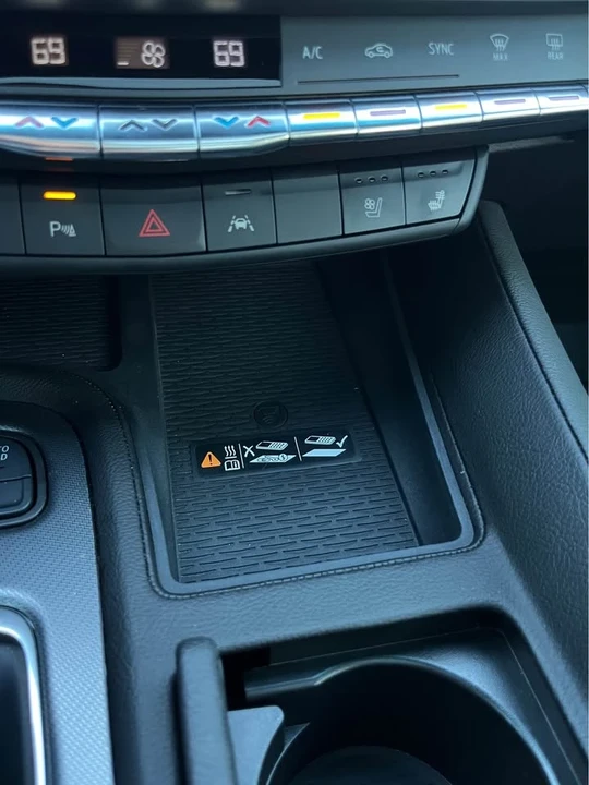 2023 Cadillac CT5 - Image 14 of 20