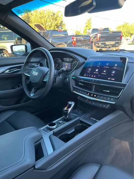 2023 Cadillac CT5 - Image 17 of 20