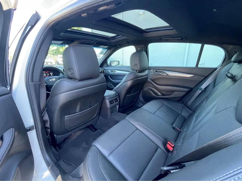 2023 Cadillac CT5 - Image 8 of 9